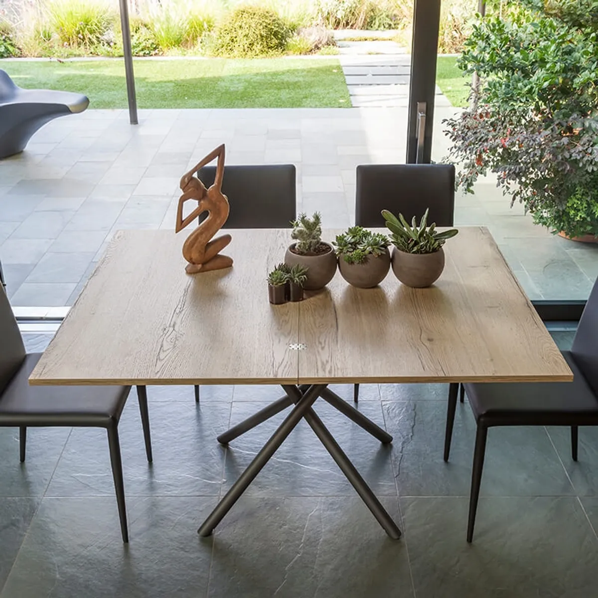 Lotus - Table italienne rabattable et relevable en mélaminé avec pieds mikado — vue 5