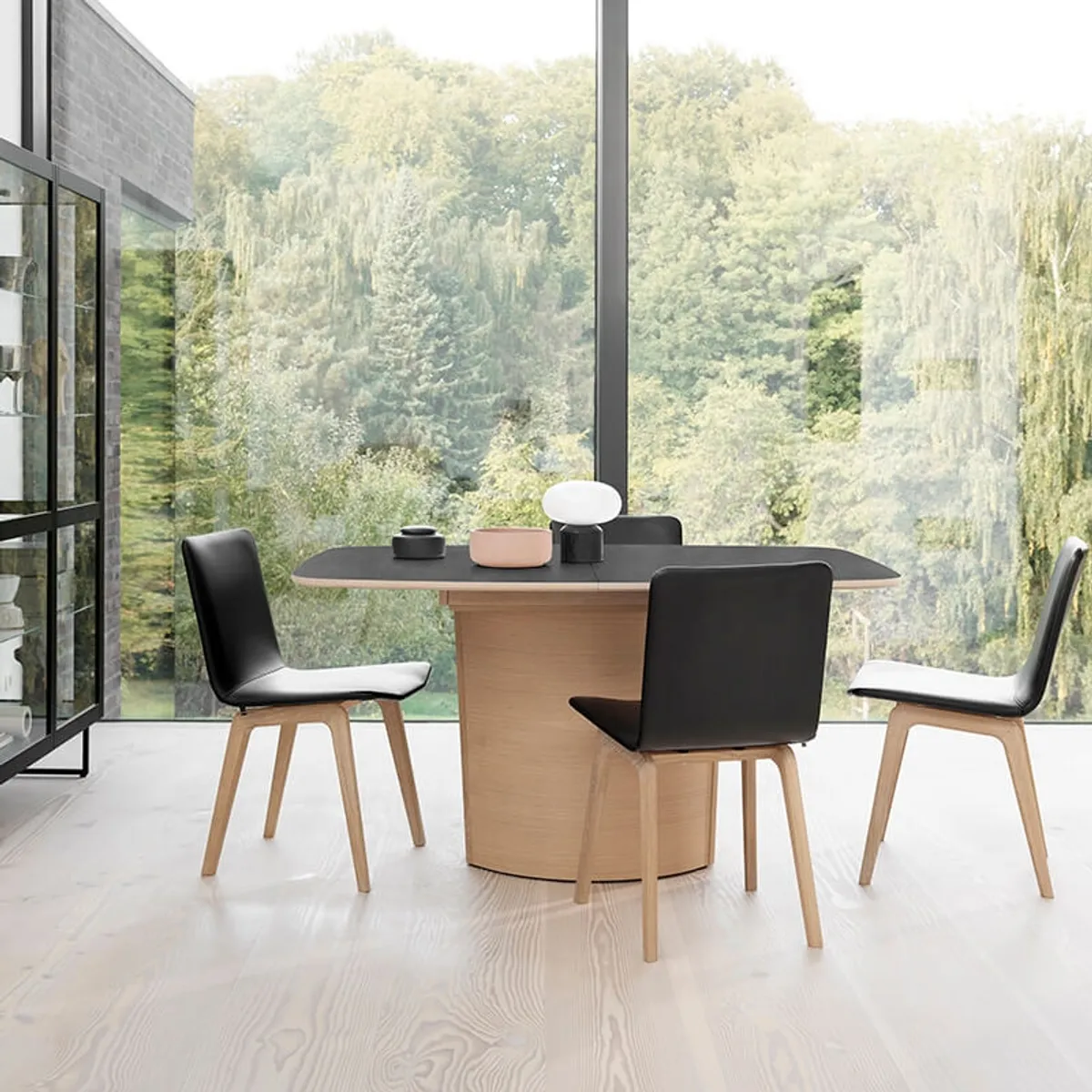 SM116/SM117 - Table scandinave pied central extensible en stratifié fabriquée au Danemark — vue 3