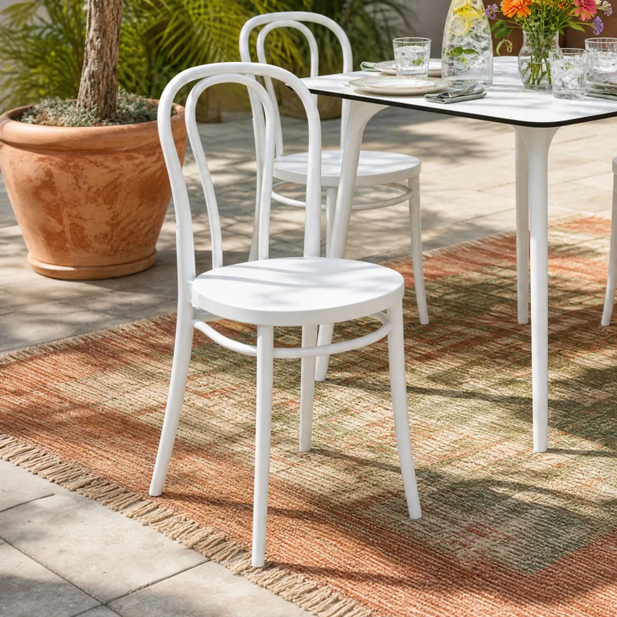 Victor - Chaise de jardin bistrot empilable en polypropylène