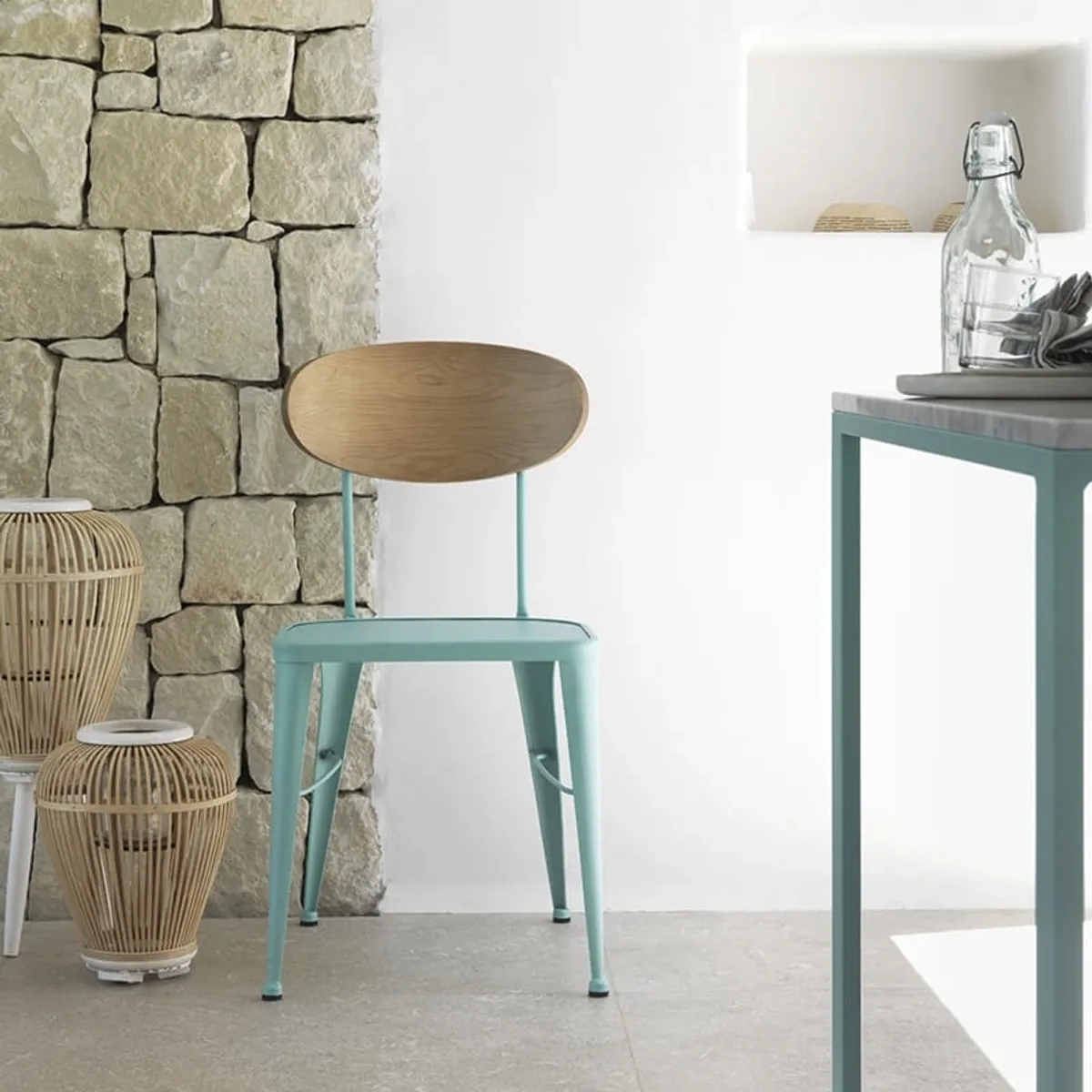 Austin - Chaise en métal industriel dossier bois