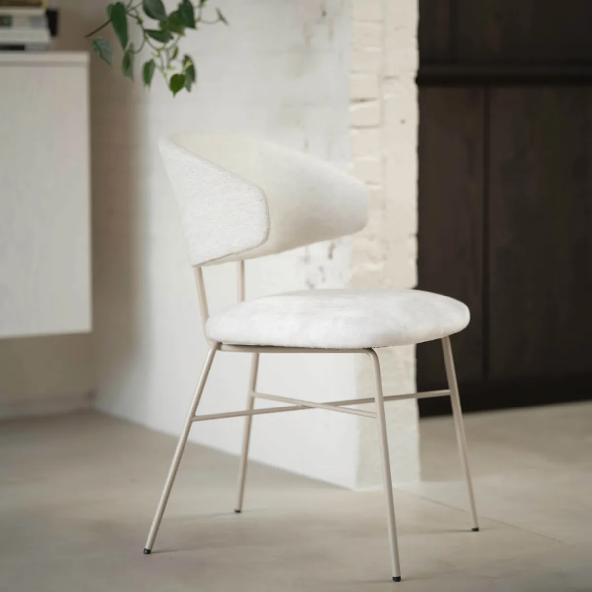 Toro Mobitec ® - Fauteuil minimaliste cosy en tissu avec pieds en métal — vue 3