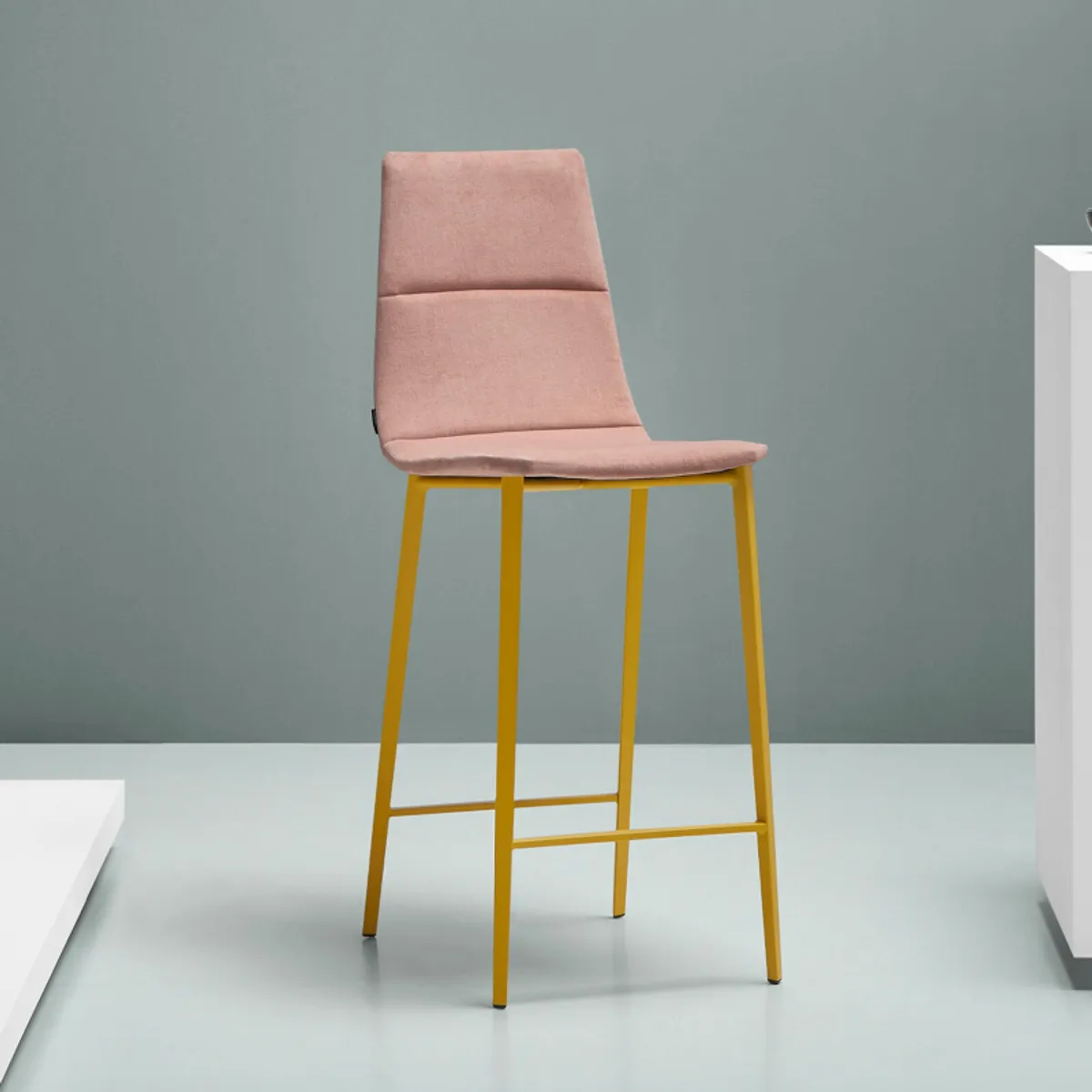 Salt Mobliberica® - Tabouret snack assise matelassée en tissu