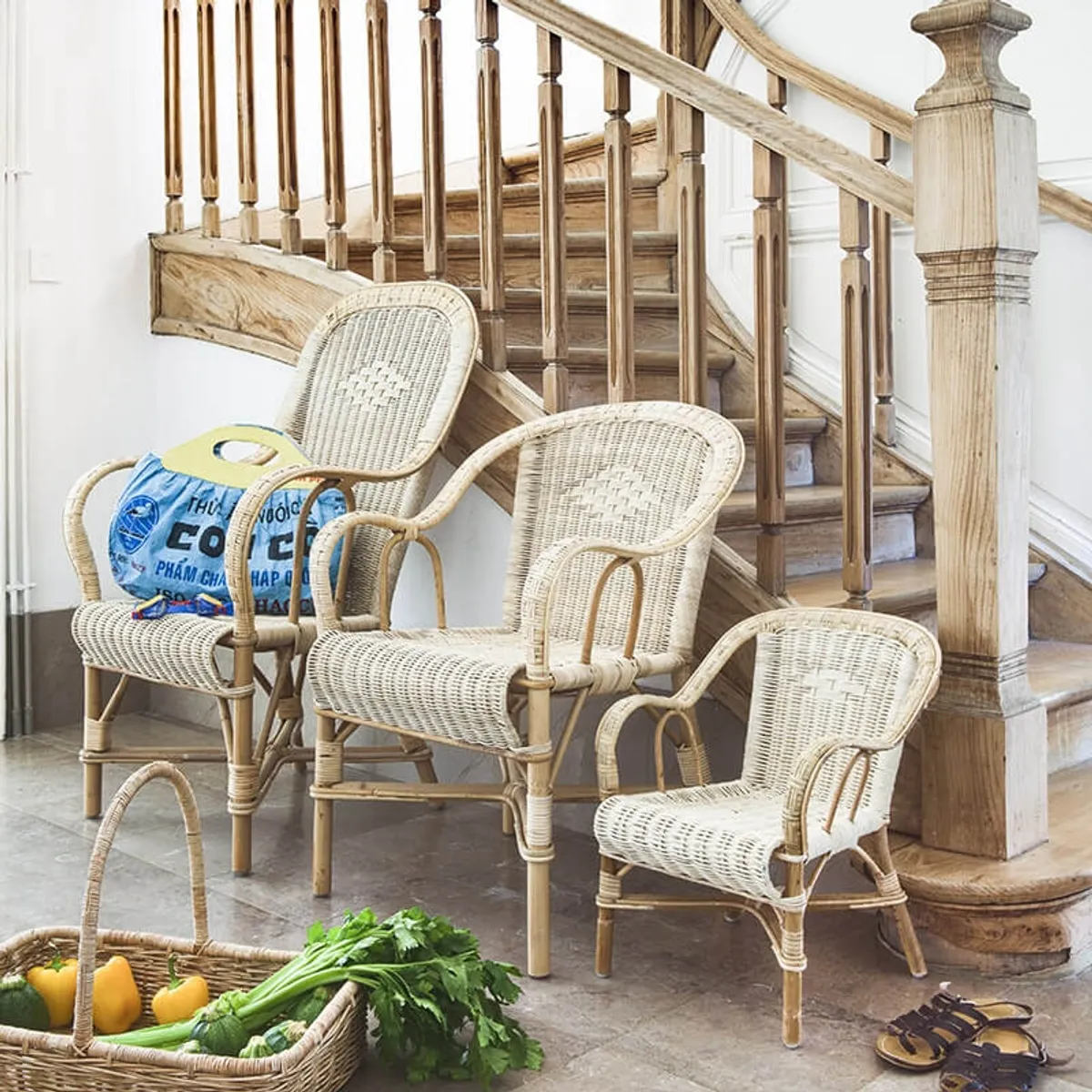 Grand père Marcel - Fauteuil dossier haut en rotin vintage — vue 3