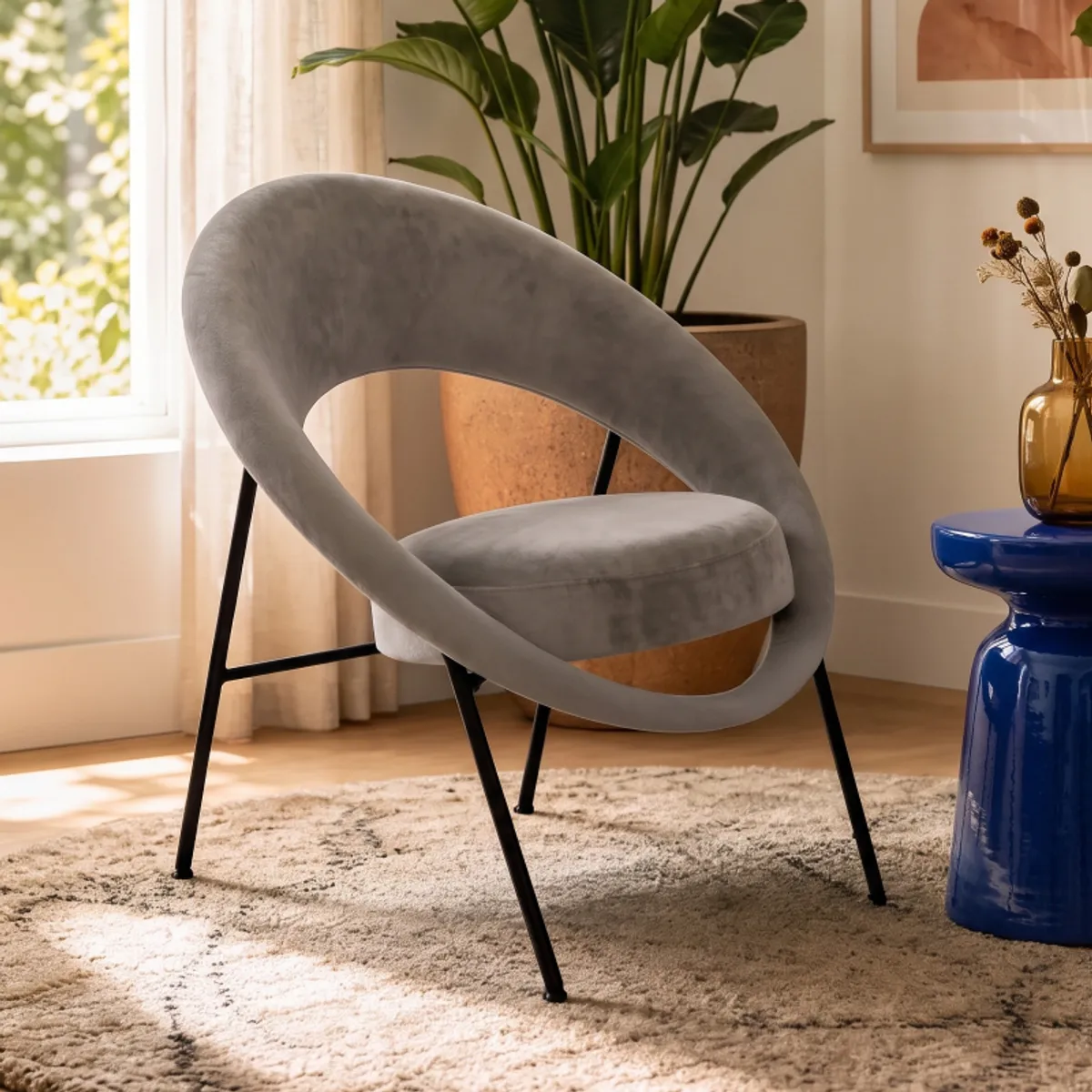 Saturn - Fauteuil design en tissu fabriqué en France