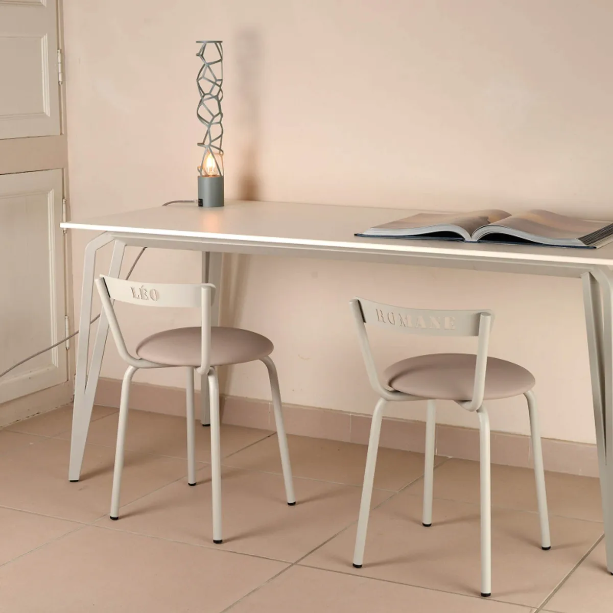 Xoxo Carrier® - Chaise pour enfant française en métal avec assise rembourrée