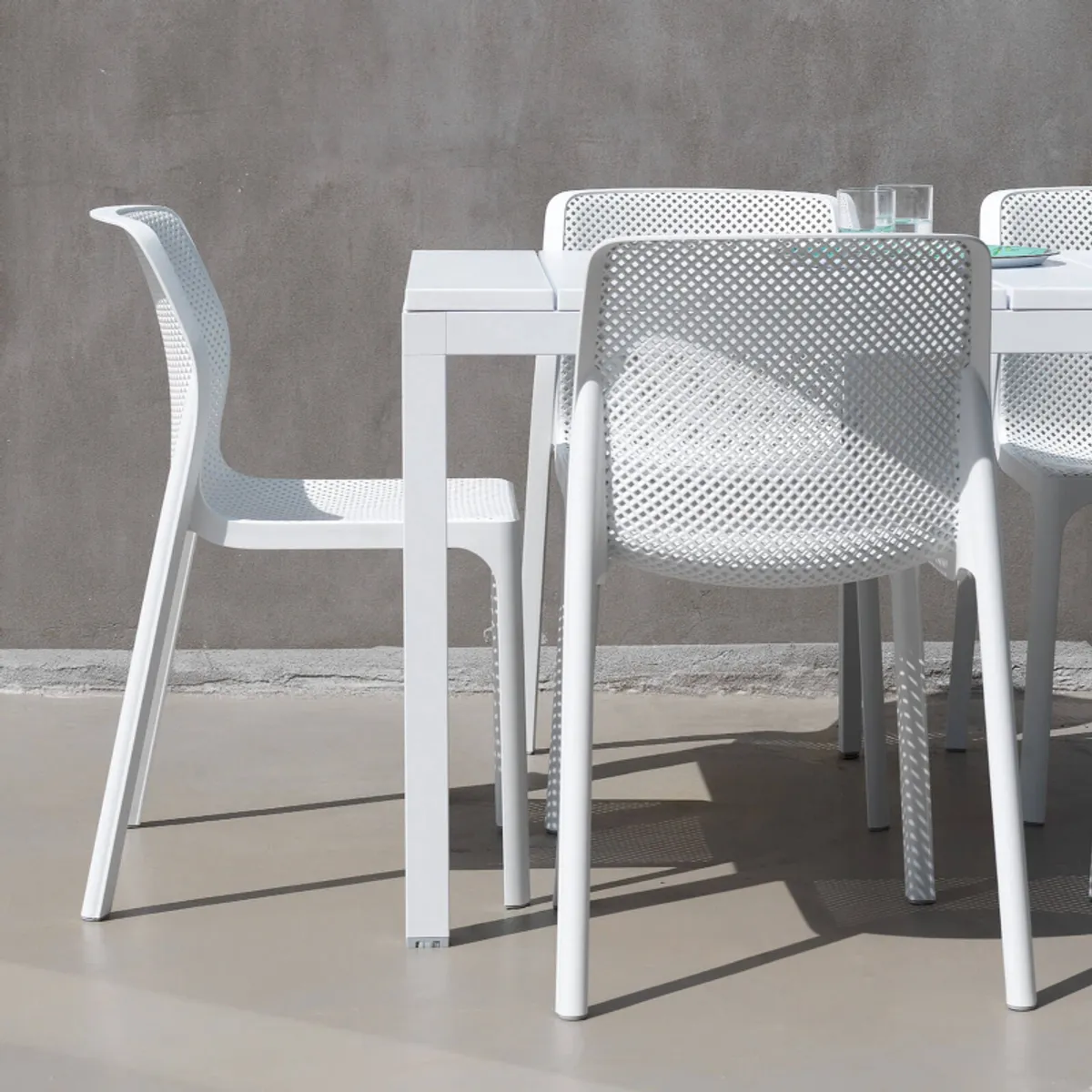 Bit - Chaise de jardin moderne en polypropylène — vue 5