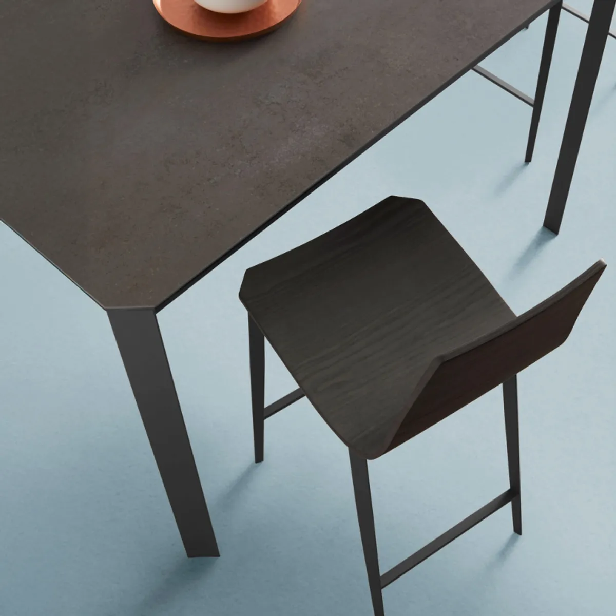 Salt Mobliberica® - Tabouret snack moderne en bois et pieds en métal — vue 5