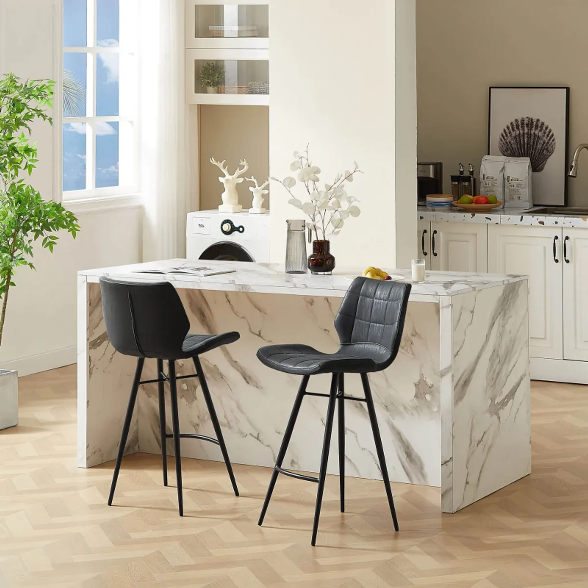 Impia - Tabouret design coque matelassée patinée et pieds en métal noir — vue 5