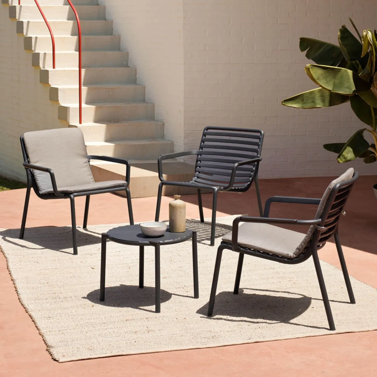 Doga - Fauteuil de jardin bas relax design italien — vue 5