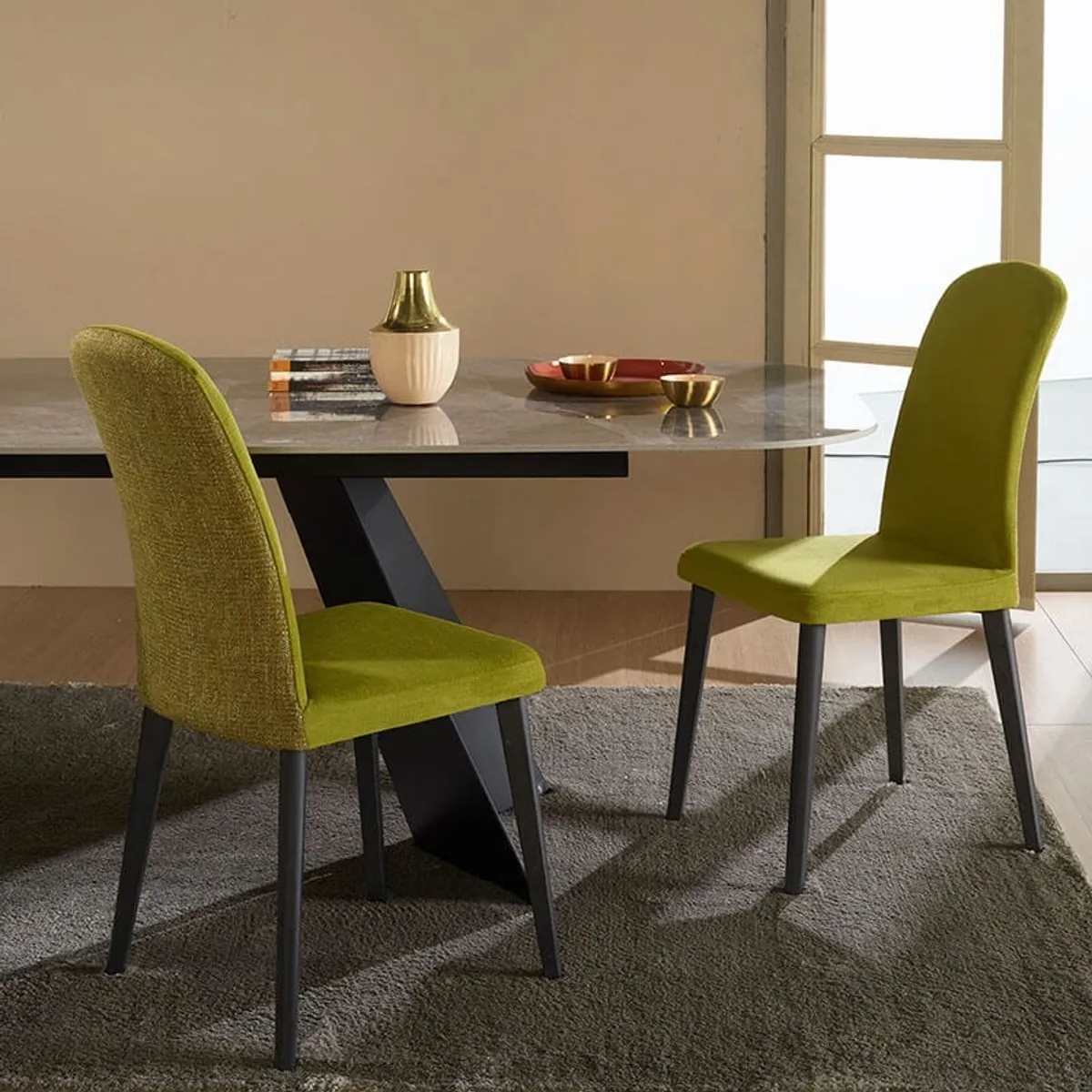 Alba - Chaise en tissu bicolore pieds en bois