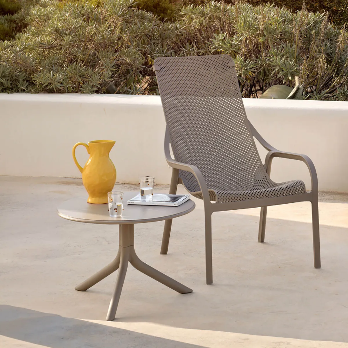 Spritz - Table de jardin à hauteur modulable en polypropylène