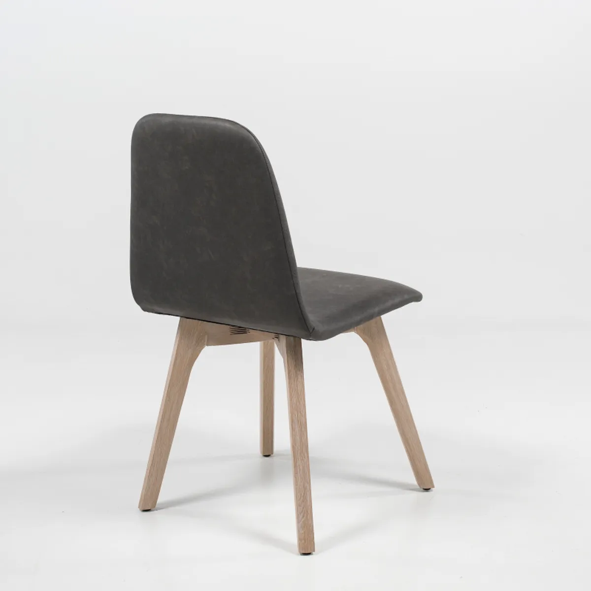 Pandora - Chaise de salle à manger scandinave en synthétique et bois — vue 5