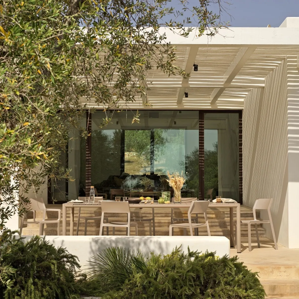 Trill bistrot - Chaise de jardin empilable en polypropylène — vue 5