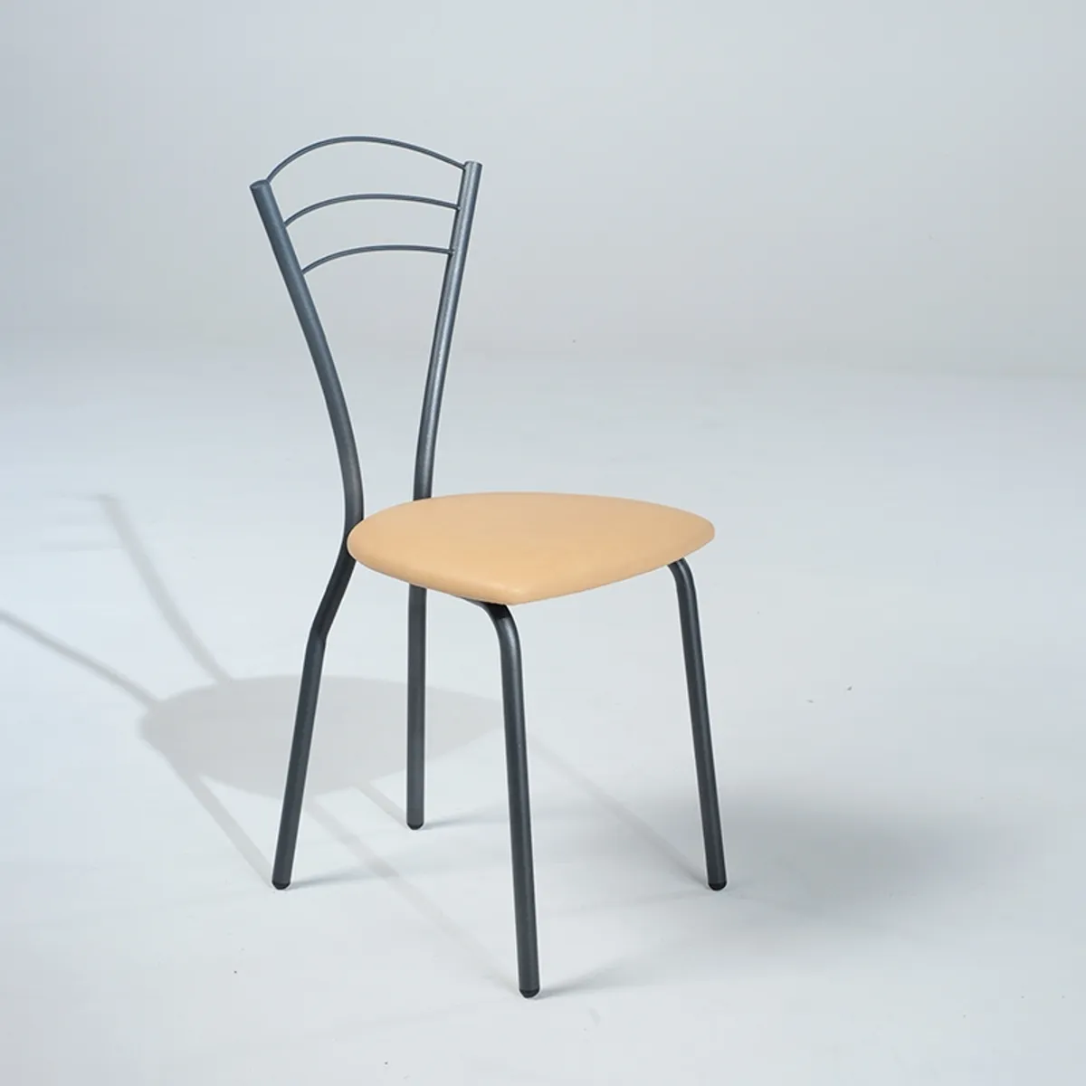 Rebecca - Chaise contemporaine française en métal avec assise rembourrée — vue 4