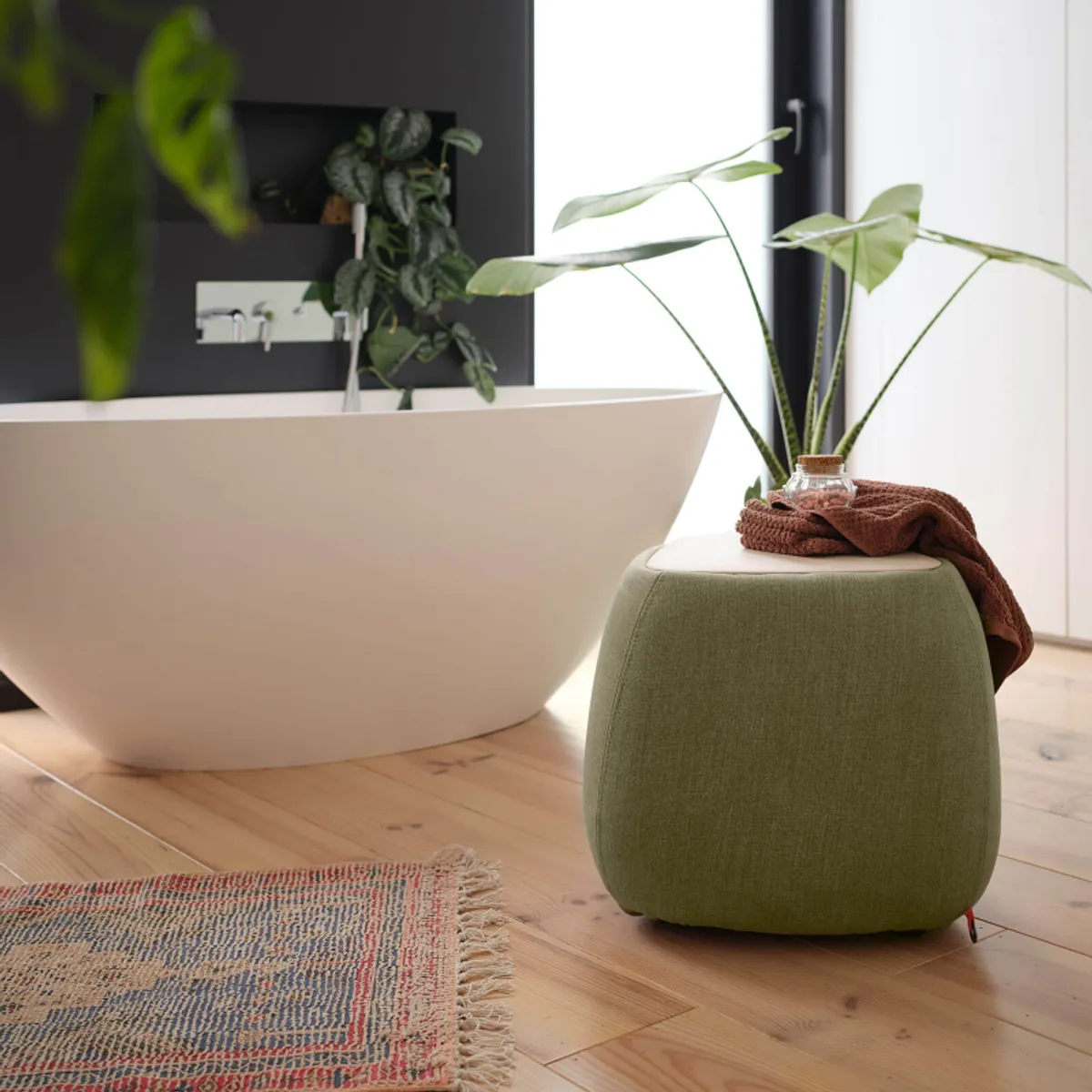 Thalia Mobitec ® - Pouf table cosy en tissu avec tablette et poignée en bois massif