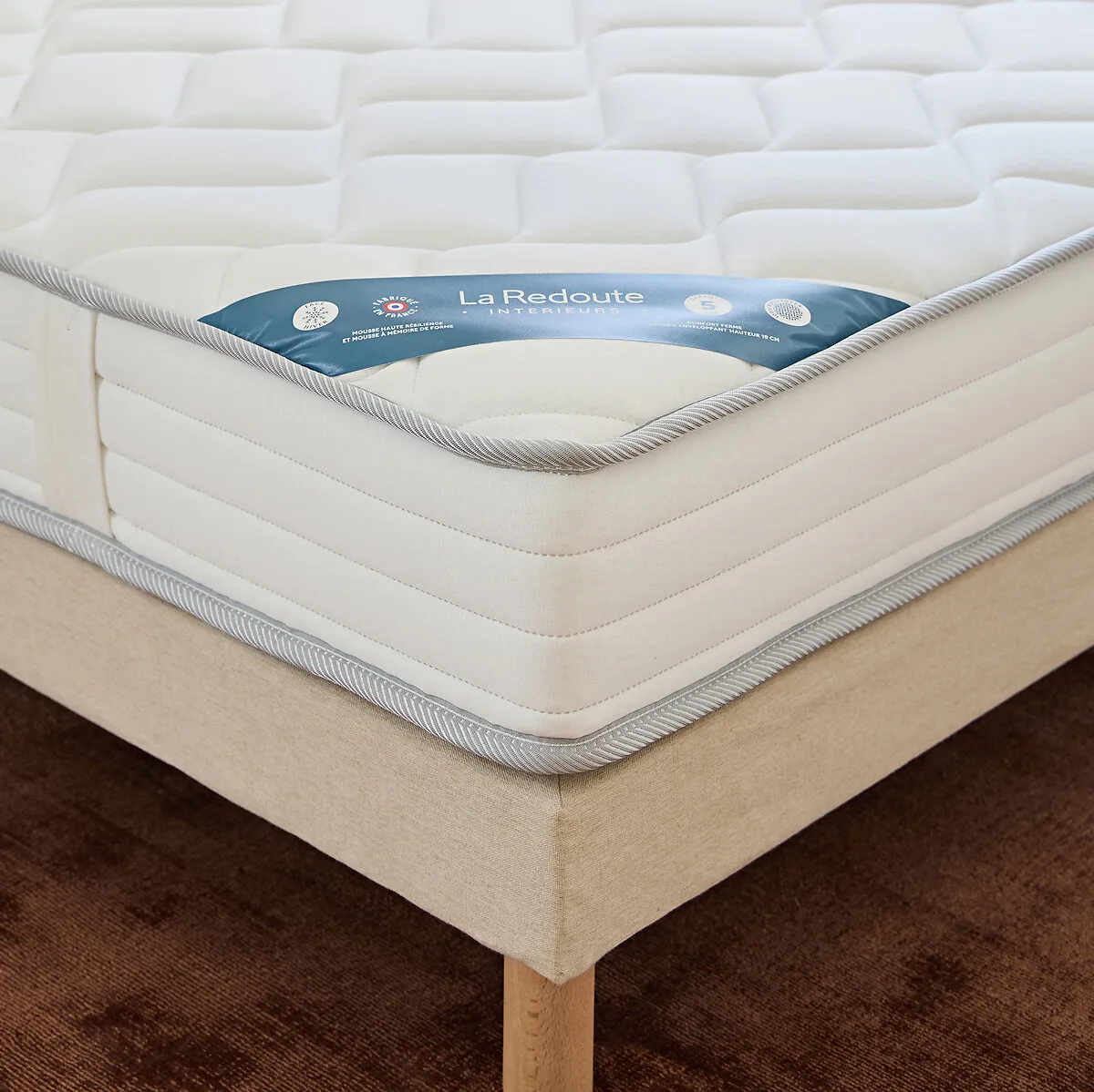 Pack Matelas Mousse Et Mémoire De Forme + Sommier + Pieds + Couette +oreiller(s) — vue 3