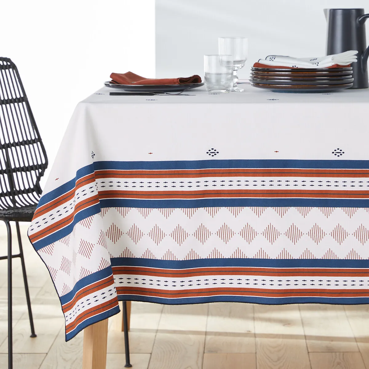 Nappe Coton Imprimé Et Brodé, Maliau