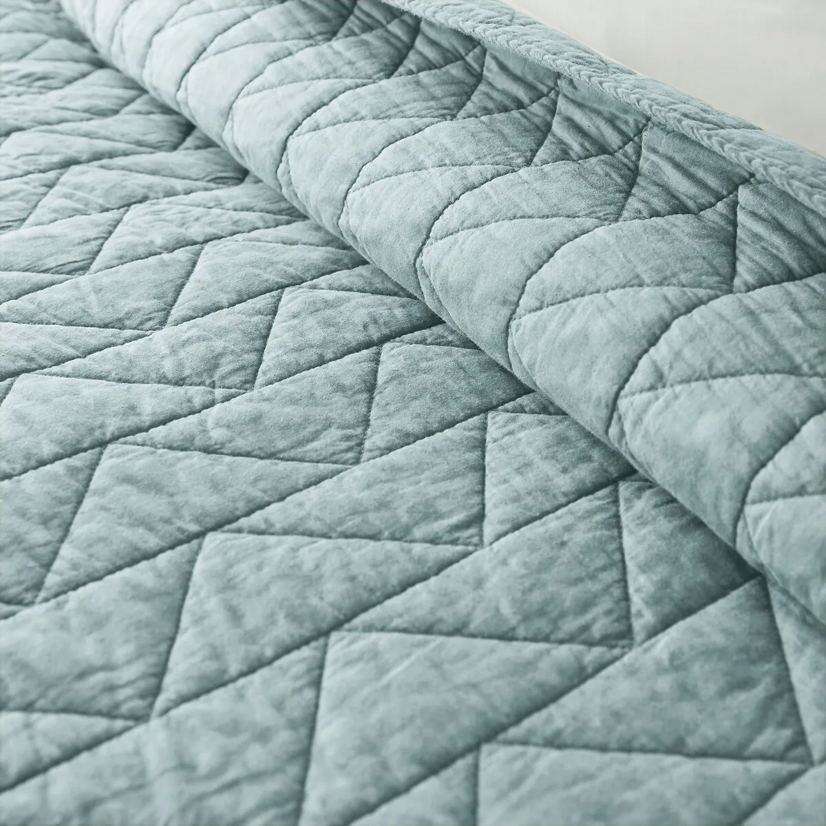 Couvre Lit Boutis Matelassé Coton Zig Zag Scenario — vue 3