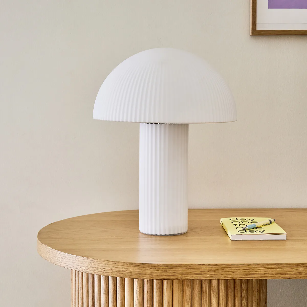 Lampe Champignon Verre Opalin Strié H41,7 Cm, LOULOU — vue 3