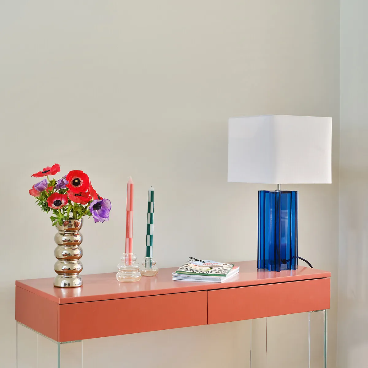 Lampe À Poser En Verre Coloré Et Lin, BIMO — vue 3