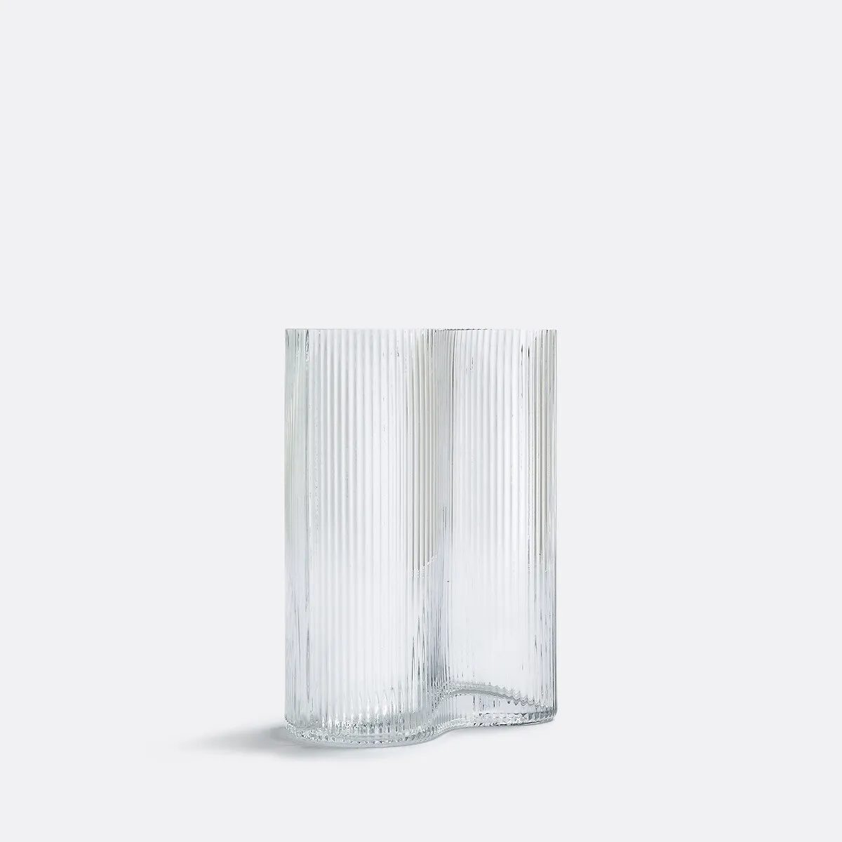 Vase En Verre Fumé Strié H21 Cm, Anija