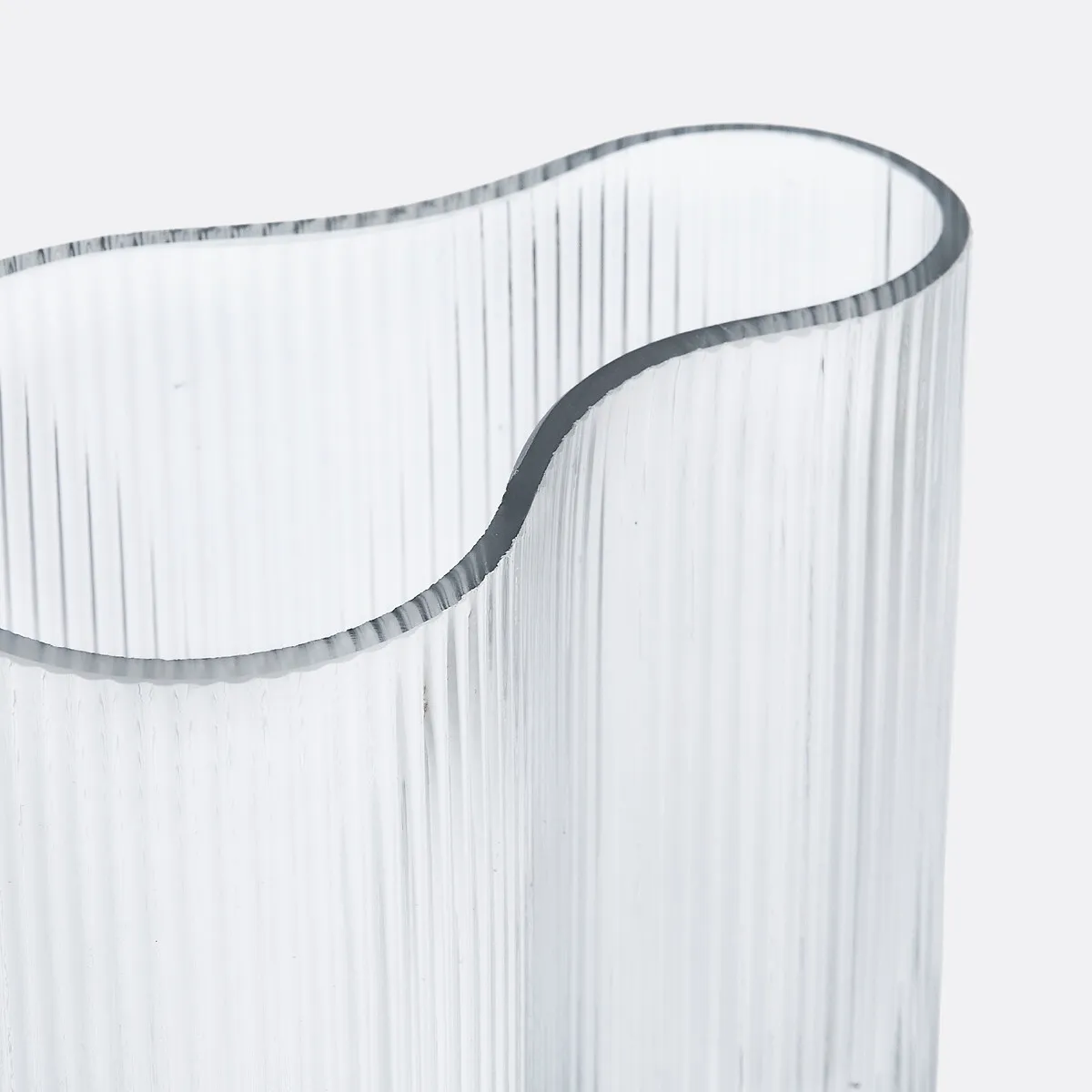 Vase En Verre Fumé Strié H21 Cm, Anija — vue 3